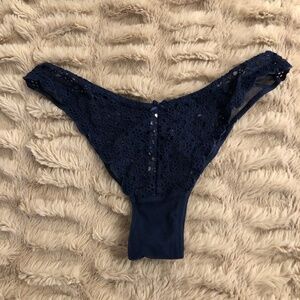 Victoria’s Secret Dream Angels Brazilian blue panty size small